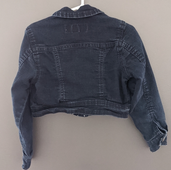 Dark wash cropped denim jean jacket - Picture 2 of 3